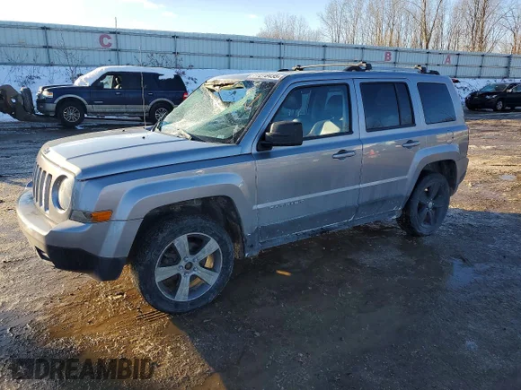 ✅ 2016 Jeep Patriot High Altitude • VIN: 1C4NJRAB8GD524149 • Lot: 77278435. Wystawiony na Copart z przebiegiem 120 610 mil. Bezpłatny archiwum sprzedaży aukcyjnych z USA i szczegółowy raport historii pojazdu na DreamBid. Zdjęcie 1.
