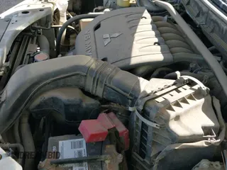 ✅ 2010 Mitsubishi Outlander GT • VIN: JA4JT5AX3AZ013174 • Lot: 43277571. Listed on IAAI with 174,723 mi. Free auction sales archive from the USA and detailed vehicle history report at DreamBid. Image 12.