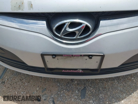 ✅ 2016 Hyundai Veloster • VIN: KMHTC6AD7GU292902 • Lot: 45146848. Wystawiony na IAAI z przebiegiem 157 984 mil. Bezpłatny archiwum sprzedaży aukcyjnych z USA i szczegółowy raport historii pojazdu na DreamBid. Zdjęcie 6.