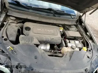 ✅ 2019 Jeep Cherokee Latitude Plus • VIN: 1C4PJLLB7KD223433 • Lot: 90227025. Wystawiony na Copart z przebiegiem 99 160 mil. Bezpłatny archiwum sprzedaży aukcyjnych z USA i szczegółowy raport historii pojazdu na DreamBid. Zdjęcie 16.