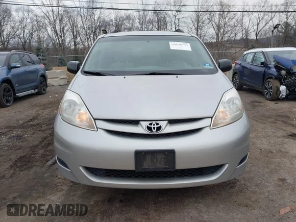 ✅ 2006 Toyota Sienna CE • VIN: 5TDZA23C36S575687 • Lot: 44158744. Wystawiony na IAAI z przebiegiem 183 816 mil. Bezpłatny archiwum sprzedaży aukcyjnych z USA i szczegółowy raport historii pojazdu na DreamBid. Zdjęcie 6.