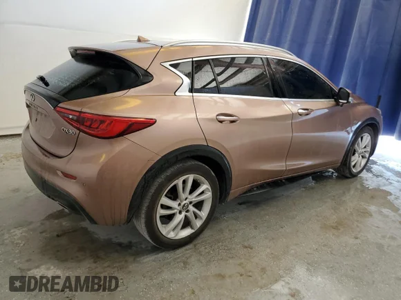 ✅ 2017 Infiniti QX30 Premium • VIN: SJKCH5CP8HA017160 • Лот: 76114744. Опубліковано раніше на Copart з пробігом 212 171 миль. Безкоштовний доступ до архіву аукціонних продажів зі США та докладний звіт про історію автомобіля на DreamBid. Зображення 3.