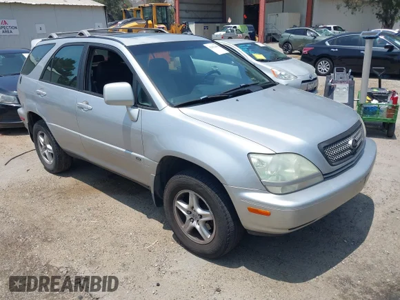 ✅ 2001 Lexus RX 300 • VIN: JTJGF10UX10111319 • Лот: 42432446. Опубліковано раніше на IAAI з пробігом 201 787 миль. Безкоштовний доступ до архіву аукціонних продажів зі США та докладний звіт про історію автомобіля на DreamBid. Зображення 1.