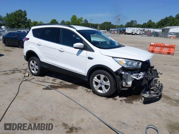 ✅ 2017 Ford Escape SE • VIN: 1FMCU9G93HUD62298 • Lot: 45368746. Wystawiony na IAAI z przebiegiem 120 235 mil. Bezpłatny archiwum sprzedaży aukcyjnych z USA i szczegółowy raport historii pojazdu na DreamBid. Zdjęcie 1.
