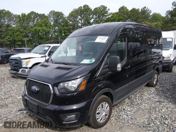 ✅ 2025 Ford Transit Passenger XLT • VIN: 1FBAX2C81SKA20847 • Лот: 45370603. Опубликован ранее на IAAI с пробегом 42 313 миль. Бесплатный доступ к архиву аукционных продаж из США и подробный отчёт об истории автомобиля на DreamBid. Изображение 2.