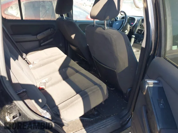 ✅ 2010 Ford Explorer XLT • VIN: 1FMEU6DEXAUA11919 • Lot: 41982142. Wystawiony na IAAI z przebiegiem 216 630 mil. Bezpłatny archiwum sprzedaży aukcyjnych z USA i szczegółowy raport historii pojazdu na DreamBid. Zdjęcie 8.