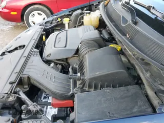 ✅ 2019 Chrysler Pacifica Touring L • VIN: 2C4RC1BGXKR550152 • Lot: 43591493. Listed on IAAI with 136,641 mi. Free auction sales archive from the USA and detailed vehicle history report at DreamBid. Image 19.