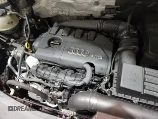 ✅ 2018 Audi Q3 Premium • VIN: WA1ECCFS5JR009274 • Lot: 95315035. Listed on Copart with 95,307 mi. Free auction sales archive from the USA and detailed vehicle history report at DreamBid. Image 16.