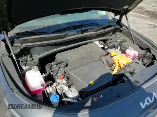 ✅ 2025 Kia Niro SX • VIN: KNDCT3LE6S5218107 • Lot: 84818395. Listed on Copart with 15,079 mi. Free auction sales archive from the USA and detailed vehicle history report at DreamBid. Image 14.