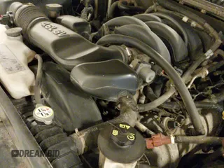 ✅ 2007 Ford Explorer Sport Trac Limited • VIN: 1FMEU53877UB01124 • Lot: 43611573. Wystawiony na IAAI z przebiegiem 146 271 mil. Bezpłatny archiwum sprzedaży aukcyjnych z USA i szczegółowy raport historii pojazdu na DreamBid. Zdjęcie 12.