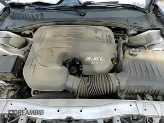 ✅ 2018 Chrysler 300 Limited • VIN: 2C3CCAEGXJH234924 • Lot: 91945285. Listed on Copart with 63,678 mi. Free auction sales archive from the USA and detailed vehicle history report at DreamBid. Image 16.