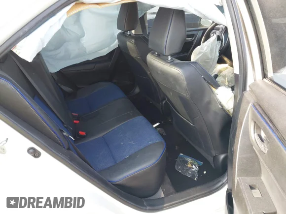 ✅ 2018 Toyota Corolla SE • VIN: 5YFBURHE6JP762418 • Lot: 44713727. Wystawiony na IAAI z przebiegiem 183 032 mil. Bezpłatny archiwum sprzedaży aukcyjnych z USA i szczegółowy raport historii pojazdu na DreamBid. Zdjęcie 8.