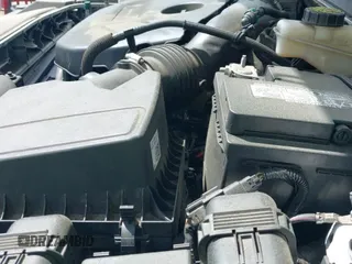 ✅ 2017 Lincoln MKZ • VIN: 3LN6L5G94HR643350 • Lot: 41930216. Wystawiony na IAAI z przebiegiem 117 760 mil. Bezpłatny archiwum sprzedaży aukcyjnych z USA i szczegółowy raport historii pojazdu na DreamBid. Zdjęcie 19.