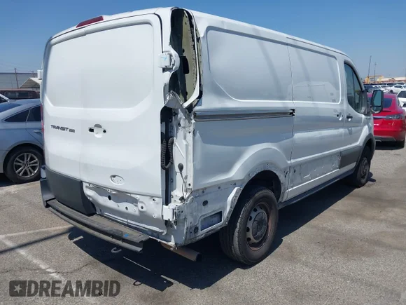 ✅ 2020 Ford Transit Cargo • VIN: 1FTBR1Y84LKB37403 • Лот: 42501372. Опубліковано раніше на IAAI з пробігом 108 257 миль. Безкоштовний доступ до архіву аукціонних продажів зі США та докладний звіт про історію автомобіля на DreamBid. Зображення 4.