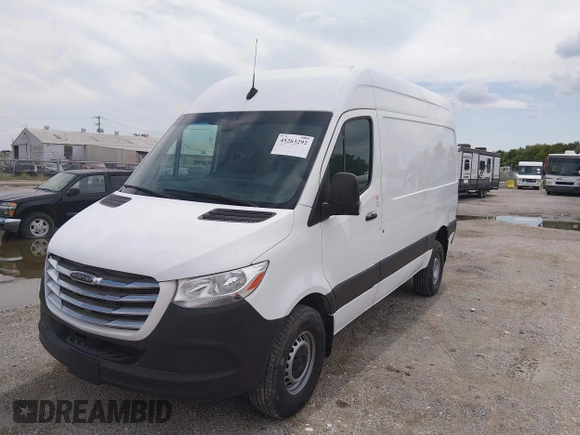 ✅ 2021 Freightliner Sprinter • VIN: W2Y40BHY2MT062171 • Лот: 45263292. Опубликован ранее на IAAI с пробегом 3 226 миль. Бесплатный доступ к архиву аукционных продаж из США и подробный отчёт об истории автомобиля на DreamBid. Изображение 2.
