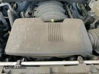 ✅ 2019 GMC Sierra 1500 Elevation • VIN: 1GTR8CED6KZ368758 • Lot: 87205715. Wystawiony na Copart z przebiegiem 106 190 mil. Bezpłatny archiwum sprzedaży aukcyjnych z USA i szczegółowy raport historii pojazdu na DreamBid. Zdjęcie 13.