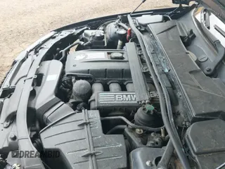 ✅ 2008 BMW 3 Series 328xi • VIN: WBAVC93558K038703 • Lot: 43273396. Listed on IAAI with 195,805 mi. Free auction sales archive from the USA and detailed vehicle history report at DreamBid. Image 12.