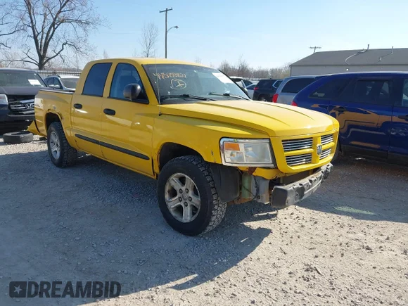 ✅ 2008 Dodge Dakota Sport • VIN: 1D7HW68NX8S597099 • Lot: 44706068. Listed on IAAI with 225,641 mi. Free auction sales archive from the USA and detailed vehicle history report at DreamBid. Image 1.