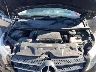 ✅ 2018 Mercedes-Benz Metris Passenger • VIN: WD4PG2EE3J3413787 • Лот: 87208965. Опубликован ранее на Copart с пробегом 143 143 миль. Бесплатный доступ к архиву аукционных продаж из США и подробный отчёт об истории автомобиля на DreamBid. Изображение 11.