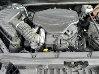 ✅ 2021 GMC Acadia SLT • VIN: 1GKKNULS8MZ186343 • Lot: 92241745. Listed on Copart with 43,089 mi. Free auction sales archive from the USA and detailed vehicle history report at DreamBid. Image 17.