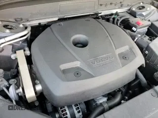 ✅ 2020 Volvo XC60 Momentum • VIN: YV4102RK9L1550247 • Lot: 83809845. Listed on Copart with 57,763 mi. Free auction sales archive from the USA and detailed vehicle history report at DreamBid. Image 14.