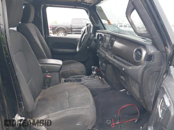 ✅ 2019 Jeep Wrangler Unlimited Sport • VIN: 1C4HJXDG0KW670650 • Lot: 45073273. Wystawiony na IAAI z przebiegiem Nie podano. Bezpłatny archiwum sprzedaży aukcyjnych z USA i szczegółowy raport historii pojazdu na DreamBid. Zdjęcie 5.