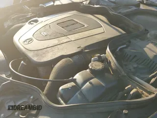 ✅ 2008 Mercedes-Benz E 350 Luxury • VIN: WDBUF56X38B210124 • Лот: 43226336. Опубликован ранее на IAAI с пробегом 142 006 миль. Бесплатный доступ к архиву аукционных продаж из США и подробный отчёт об истории автомобиля на DreamBid. Изображение 19.