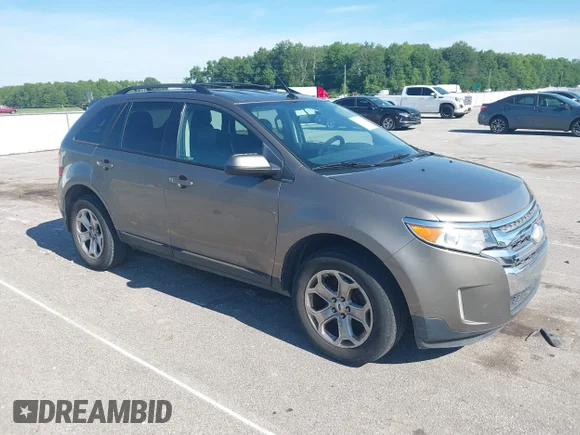 ✅ 2013 Ford Edge SEL • VIN: 2FMDK4JC6DBA85728 • Lot: 45268570. Wystawiony na IAAI z przebiegiem 274 743 mil. Bezpłatny archiwum sprzedaży aukcyjnych z USA i szczegółowy raport historii pojazdu na DreamBid. Zdjęcie 1.