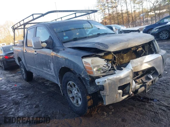 ✅ 2006 Nissan Titan SE • VIN: 1N6AA07B56N504951 • Lot: 44311964. Wystawiony na IAAI z przebiegiem 135 102 mil. Bezpłatny archiwum sprzedaży aukcyjnych z USA i szczegółowy raport historii pojazdu na DreamBid. Zdjęcie 1.