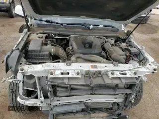 ✅ 2019 Chevrolet Colorado 4WD Z71 • VIN: 1GCPTDE13K1142533 • Лот: 67622955. Опубликован ранее на Copart с пробегом 53 730 миль. Бесплатный доступ к архиву аукционных продаж из США и подробный отчёт об истории автомобиля на DreamBid. Изображение 13.