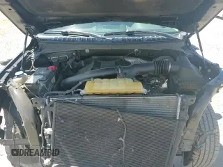 ✅ 2018 Ford Expedition Max Limited • VIN: 1FMJK1KT3JEA23025 • Lot: 67450135. Wystawiony na Copart z przebiegiem 135 637 mil. Bezpłatny archiwum sprzedaży aukcyjnych z USA i szczegółowy raport historii pojazdu na DreamBid. Zdjęcie 17.