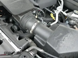 ✅ 2024 GMC Canyon 4WD AT4 • VIN: 1GTP6DEK5R1152863 • Лот: 42114275. Опубликован ранее на IAAI с пробегом 21 584 миль. Бесплатный доступ к архиву аукционных продаж из США и подробный отчёт об истории автомобиля на DreamBid. Изображение 19.