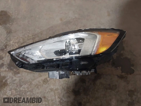 ✅ 2020 Ford Edge SEL • VIN: 2FMPK4J92LBA43119 • Lot: 44884261. Wystawiony na IAAI z przebiegiem 74 892 mil. Bezpłatny archiwum sprzedaży aukcyjnych z USA i szczegółowy raport historii pojazdu na DreamBid. Zdjęcie 12.