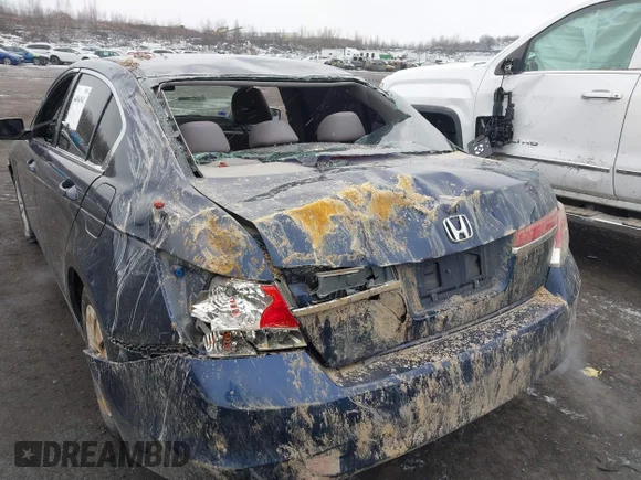 ✅ 2012 Honda Accord LX • VIN: 1HGCP2F36CA029394 • Lot: 44064941. Wystawiony na IAAI z przebiegiem 264 997 mil. Bezpłatny archiwum sprzedaży aukcyjnych z USA i szczegółowy raport historii pojazdu na DreamBid. Zdjęcie 6.