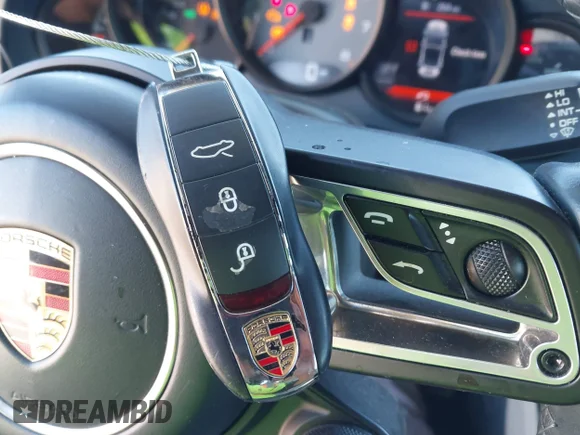 ✅ 2017 Porsche 911 Carrera S • VIN: WP0CB2A91HS154877 • Лот: 44413149. Опубліковано раніше на IAAI з пробігом 25 271 миль. Безкоштовний доступ до архіву аукціонних продажів зі США та докладний звіт про історію автомобіля на DreamBid. Зображення 11.