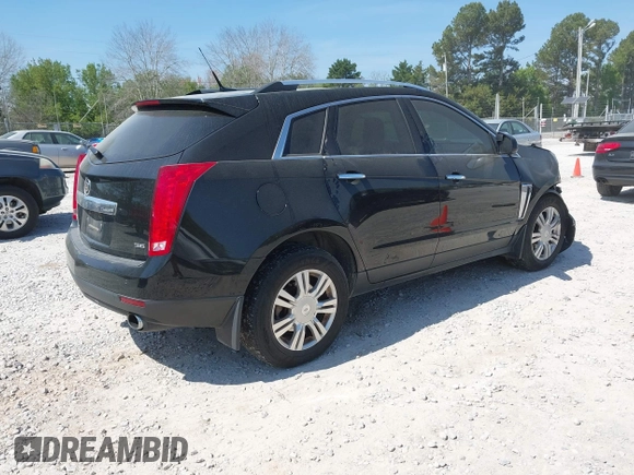 ✅ 2014 Cadillac SRX Luxury Collection • VIN: 3GYFNEE31ES561328 • Lot: 44682789. Wystawiony na IAAI z przebiegiem 183 240 mil. Bezpłatny archiwum sprzedaży aukcyjnych z USA i szczegółowy raport historii pojazdu na DreamBid. Zdjęcie 4.