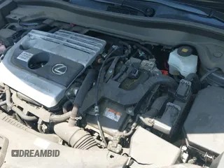 ✅ 2020 Lexus UX 250h • VIN: JTHP9JBH9L2020588 • Lot: 42543365. Wystawiony na IAAI z przebiegiem 61 792 mil. Bezpłatny archiwum sprzedaży aukcyjnych z USA i szczegółowy raport historii pojazdu na DreamBid. Zdjęcie 19.