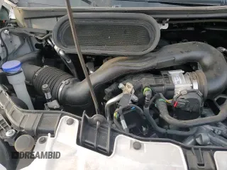 ✅ 2023 Ford Transit Cargo • VIN: 1FTYE1Y85PKB93653 • Lot: 47221395. Wystawiony na Copart z przebiegiem 11 048 mil. Bezpłatny archiwum sprzedaży aukcyjnych z USA i szczegółowy raport historii pojazdu na DreamBid. Zdjęcie 14.