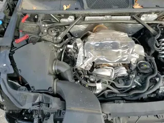 ✅ 2022 Audi SQ5 Premium • VIN: WA1A4AFYXN2129929 • Lot: 93386675. Listed on Copart with 48,939 mi. Free auction sales archive from the USA and detailed vehicle history report at DreamBid. Image 15.