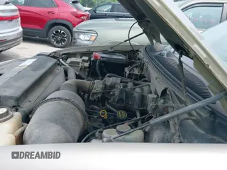 ✅ 2002 Ford F-150 XL • VIN: 2FTRX17232CA91504 • Лот: 42504053. Опубликован ранее на IAAI с пробегом 153 206 миль. Бесплатный доступ к архиву аукционных продаж из США и подробный отчёт об истории автомобиля на DreamBid. Изображение 12.