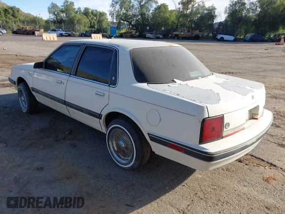 ✅ 1989 Oldsmobile Cutlass Ciera • VIN: 1G3AJ51W1K6303225 • Лот: 44259813. Опубликован ранее на IAAI с пробегом 143 265 миль. Бесплатный доступ к архиву аукционных продаж из США и подробный отчёт об истории автомобиля на DreamBid. Изображение 3.