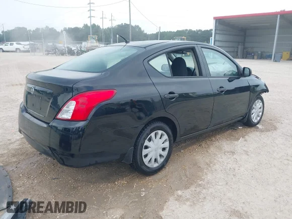 ✅ 2015 Nissan Versa SL • VIN: 3N1CN7AP4FL888494 • Lot: 43064611. Wystawiony na IAAI z przebiegiem 182 458 mil. Bezpłatny archiwum sprzedaży aukcyjnych z USA i szczegółowy raport historii pojazdu na DreamBid. Zdjęcie 4.