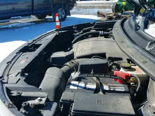 ✅ 2017 Ford Explorer XLT • VIN: 1FM5K8D86HGA02185 • Lot: 41730072. Wystawiony na IAAI z przebiegiem 63 412 mil. Bezpłatny archiwum sprzedaży aukcyjnych z USA i szczegółowy raport historii pojazdu na DreamBid. Zdjęcie 19.