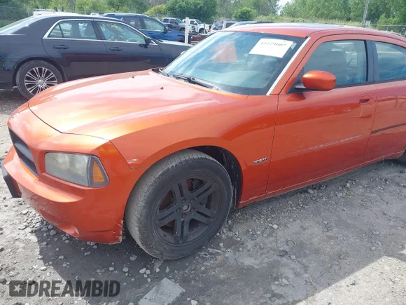 ✅ 2006 Dodge Charger R/T • VIN: 2B3KA53H96H289986 • Лот: 45429007. Опубликован ранее на IAAI с пробегом Не указан. Бесплатный доступ к архиву аукционных продаж из США и подробный отчёт об истории автомобиля на DreamBid. Изображение 2.