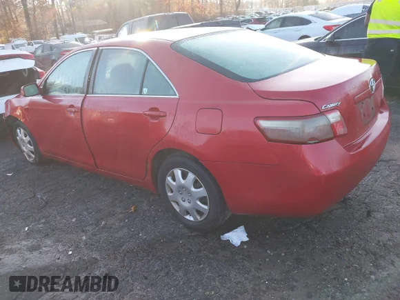 ✅ 2007 Toyota Camry LE • VIN: 4T1BE46K87U052811 • Лот: 43797452. Опубліковано раніше на IAAI з пробігом 284 461 миль. Безкоштовний доступ до архіву аукціонних продажів зі США та докладний звіт про історію автомобіля на DreamBid. Зображення 3.