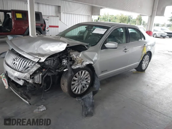 ✅ 2010 Mercury Milan Hybrid • VIN: 3MEDM0L37AR635048 • Лот: 43105799. Опубліковано раніше на IAAI з пробігом Не вказано. Безкоштовний доступ до архіву аукціонних продажів зі США та докладний звіт про історію автомобіля на DreamBid. Зображення 2.