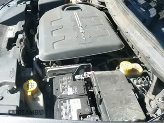 ✅ 2016 Jeep Cherokee 75th Anniversary • VIN: 1C4PJMCS0GW164274 • Lot: 43356925. Wystawiony na IAAI z przebiegiem 127 807 mil. Bezpłatny archiwum sprzedaży aukcyjnych z USA i szczegółowy raport historii pojazdu na DreamBid. Zdjęcie 19.