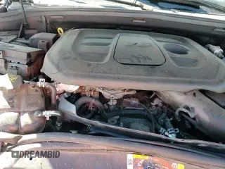 ✅ 2021 Jeep Grand Cherokee Laredo X • VIN: 1C4RJEAG8MC785126 • Lot: 87206955. Wystawiony na Copart z przebiegiem 84 311 mil. Bezpłatny archiwum sprzedaży aukcyjnych z USA i szczegółowy raport historii pojazdu na DreamBid. Zdjęcie 17.