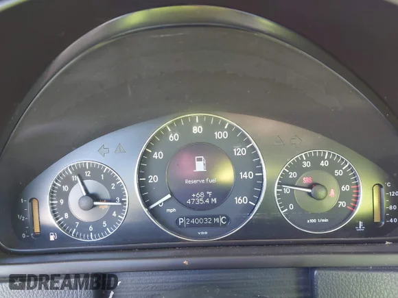 ✅ 2004 Mercedes-Benz CLK 320 • VIN: WDBTJ65JX4F063056 • Лот: 43708557. Опубліковано раніше на IAAI з пробігом 240 032 миль. Безкоштовний доступ до архіву аукціонних продажів зі США та докладний звіт про історію автомобіля на DreamBid. Зображення 7.