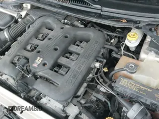 ✅ 2004 Chrysler 300M M • VIN: 2C3HE66G64H685168 • Lot: 42323711. Wystawiony na IAAI z przebiegiem 111 527 mil. Bezpłatny archiwum sprzedaży aukcyjnych z USA i szczegółowy raport historii pojazdu na DreamBid. Zdjęcie 12.